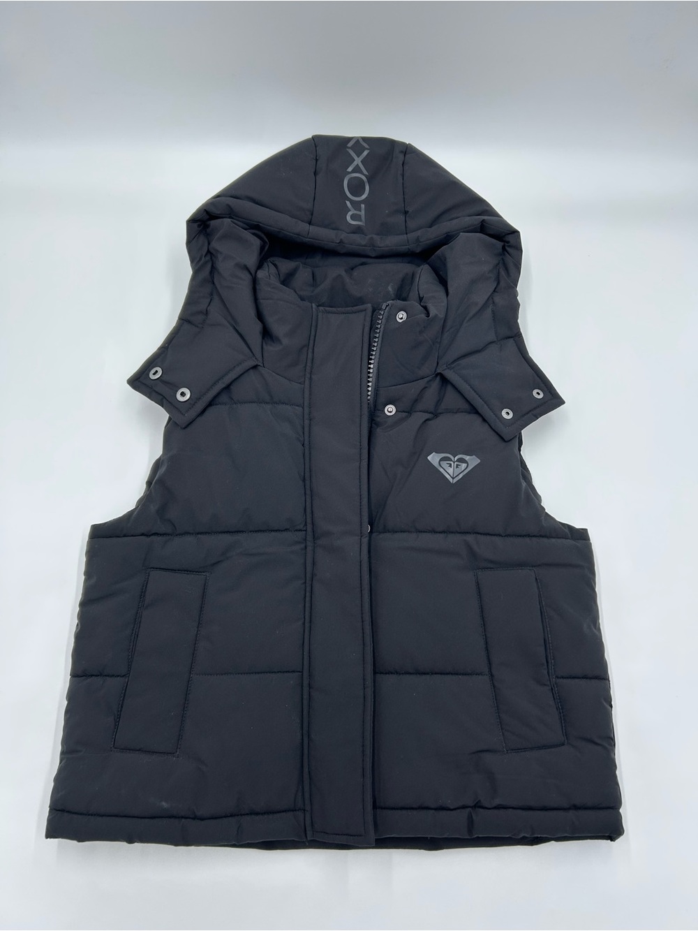 Roxy Women’s Y2K Black Quilted Puffer Vest with Hood XS